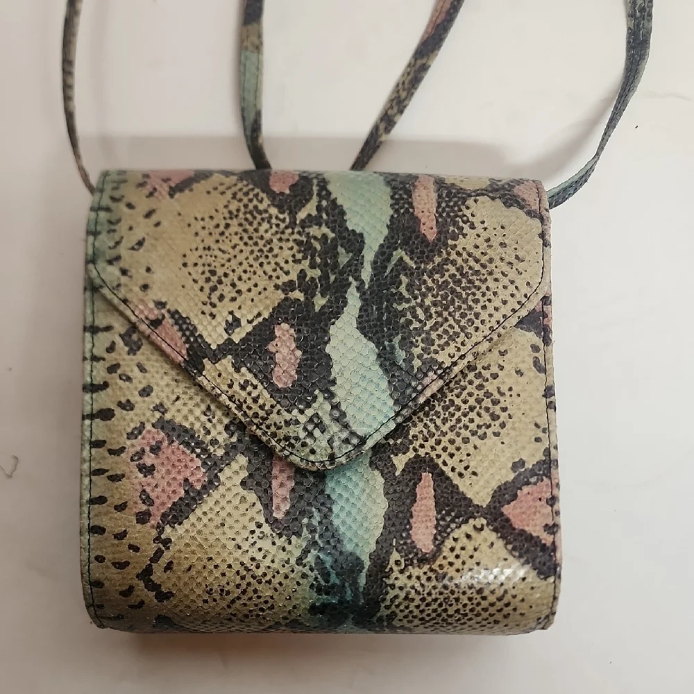 Vintage Fiori Made in Italy Stylish Multicolor Snake Print Women's Crossbody Bag